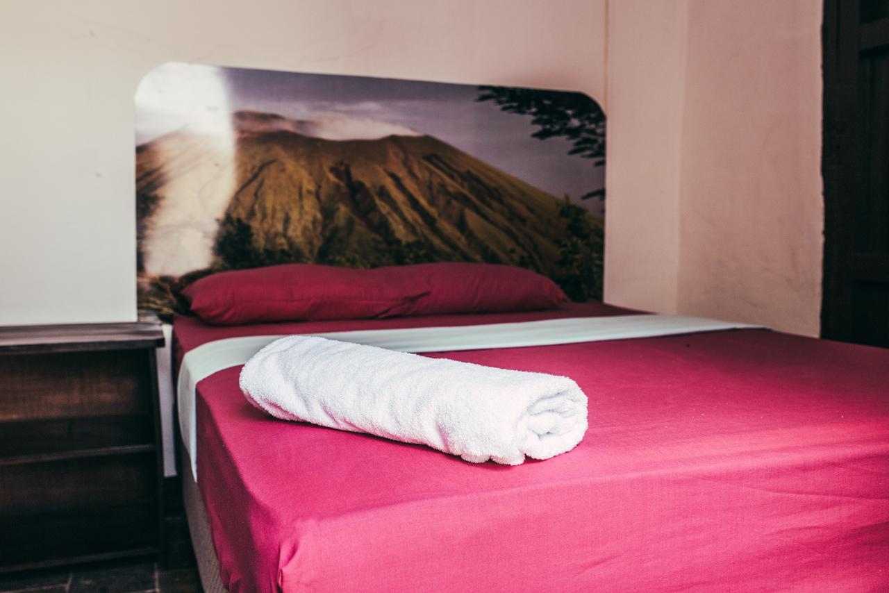 לאון Volcano Hostel מראה חיצוני תמונה