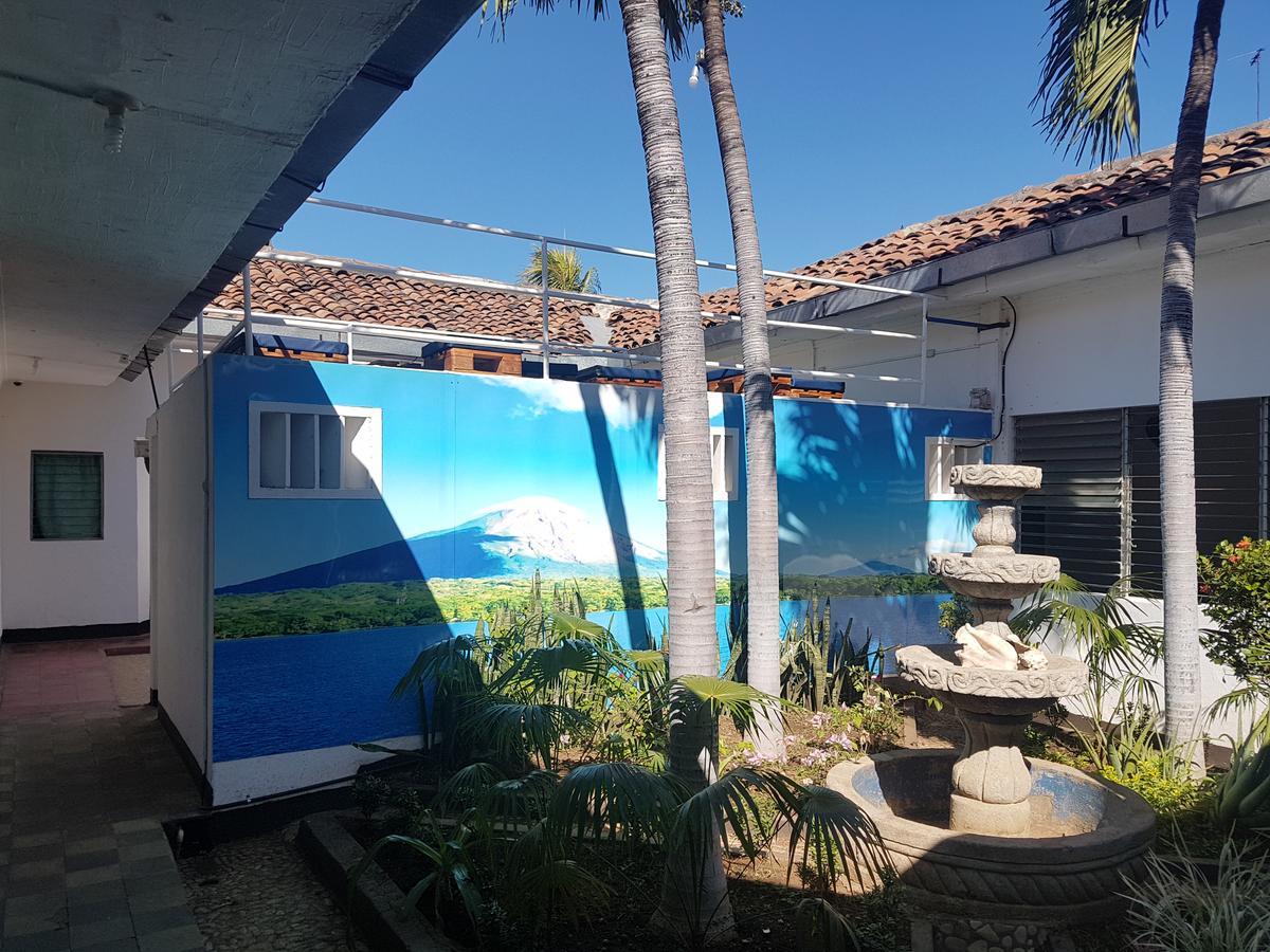 לאון Volcano Hostel מראה חיצוני תמונה