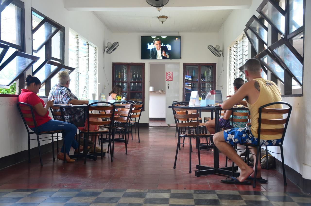 לאון Volcano Hostel מראה חיצוני תמונה